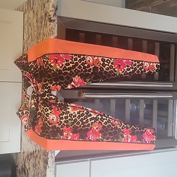 Lularoe Rise Exercise Pants Large - Picture 7 of 7